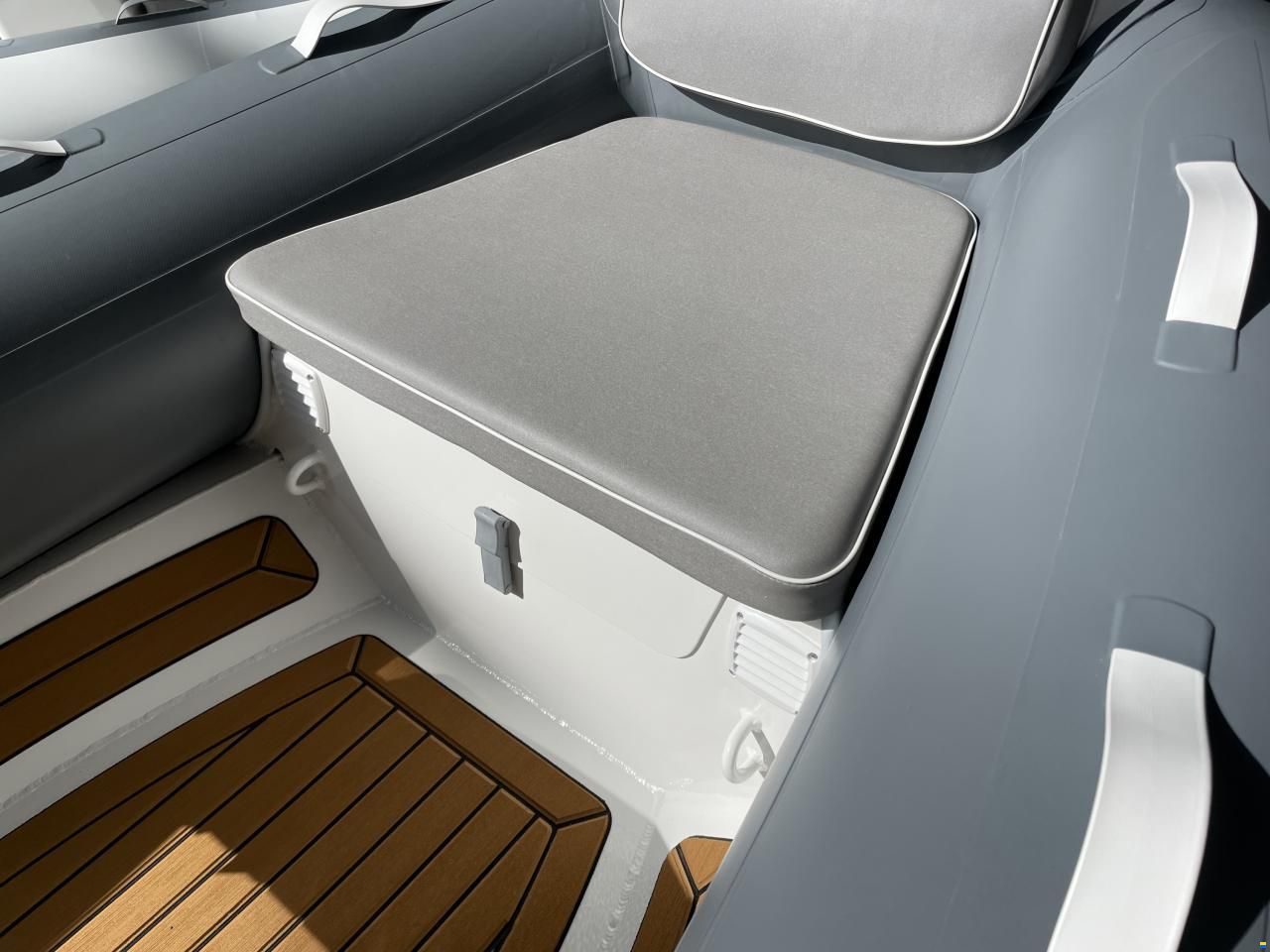 GALA Atlantis 390Q
