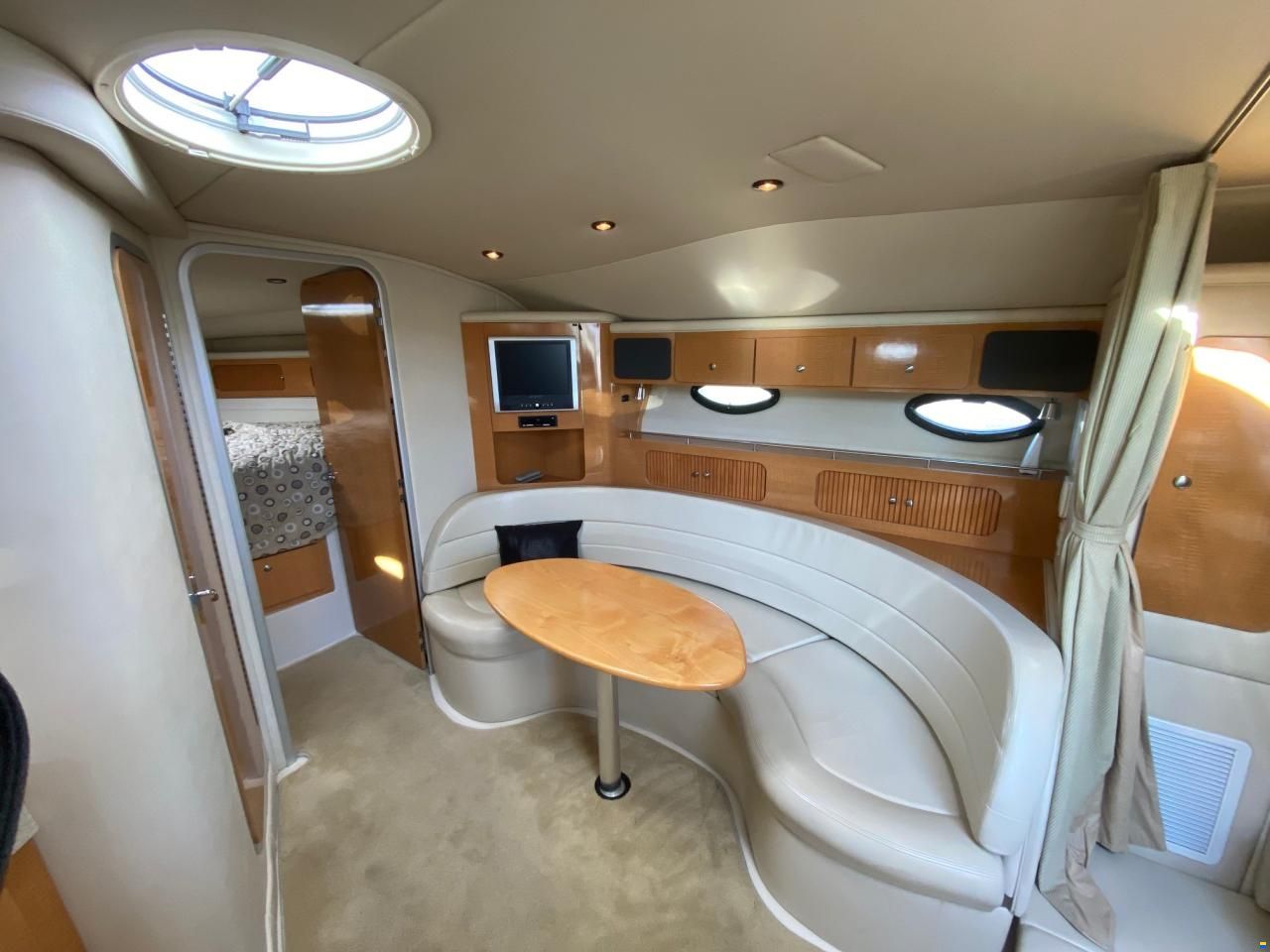 Larson 370 Cabrio HT
