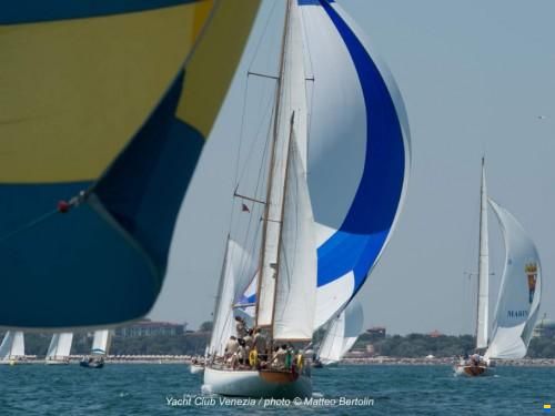 Ketch Oceanico