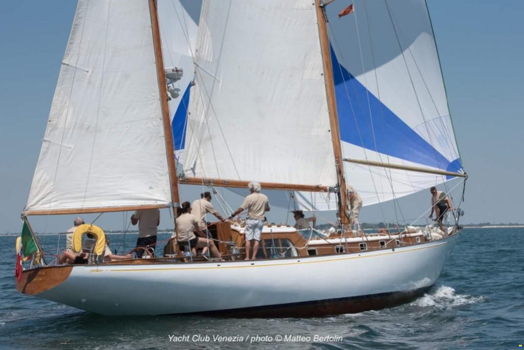 Ketch Oceanico