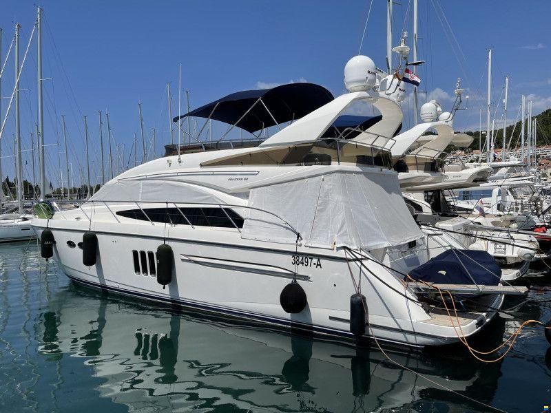 Princess 62 Fly