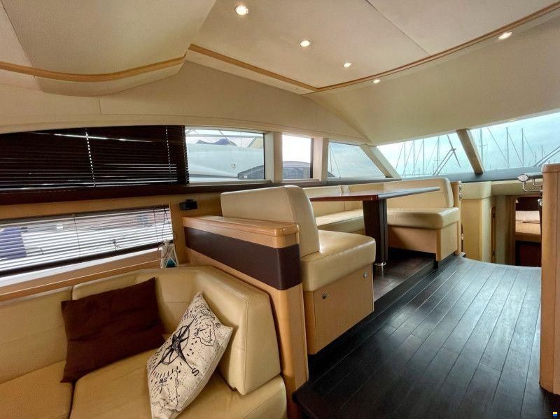 Princess 62 Fly
