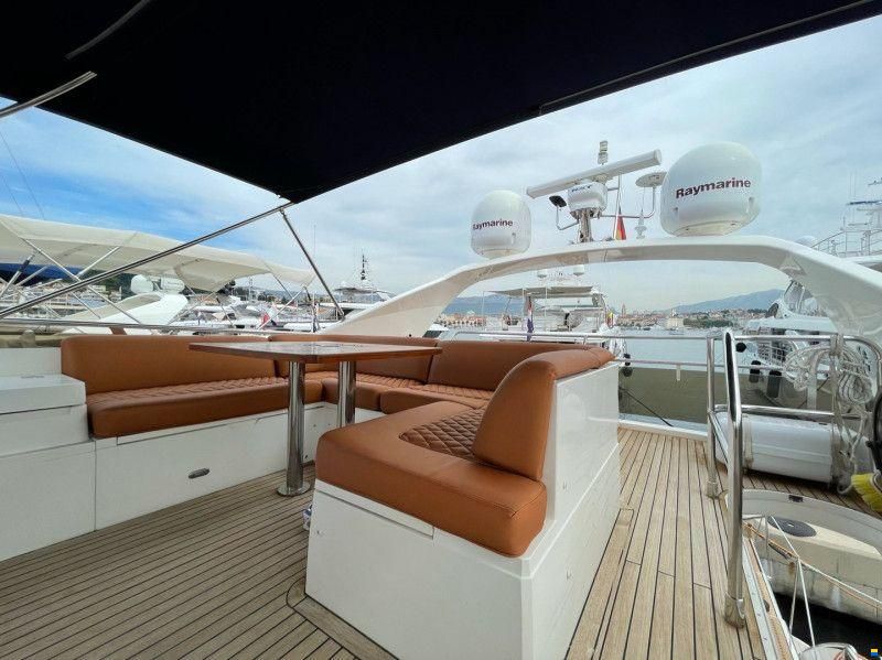 Princess 62 Fly