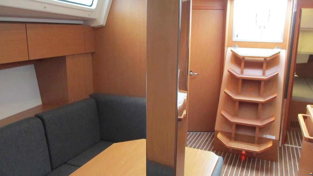 Bavaria C38