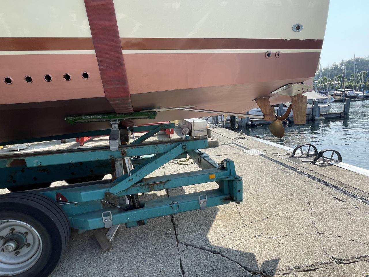 Trojan 9 M Quater Berth Express