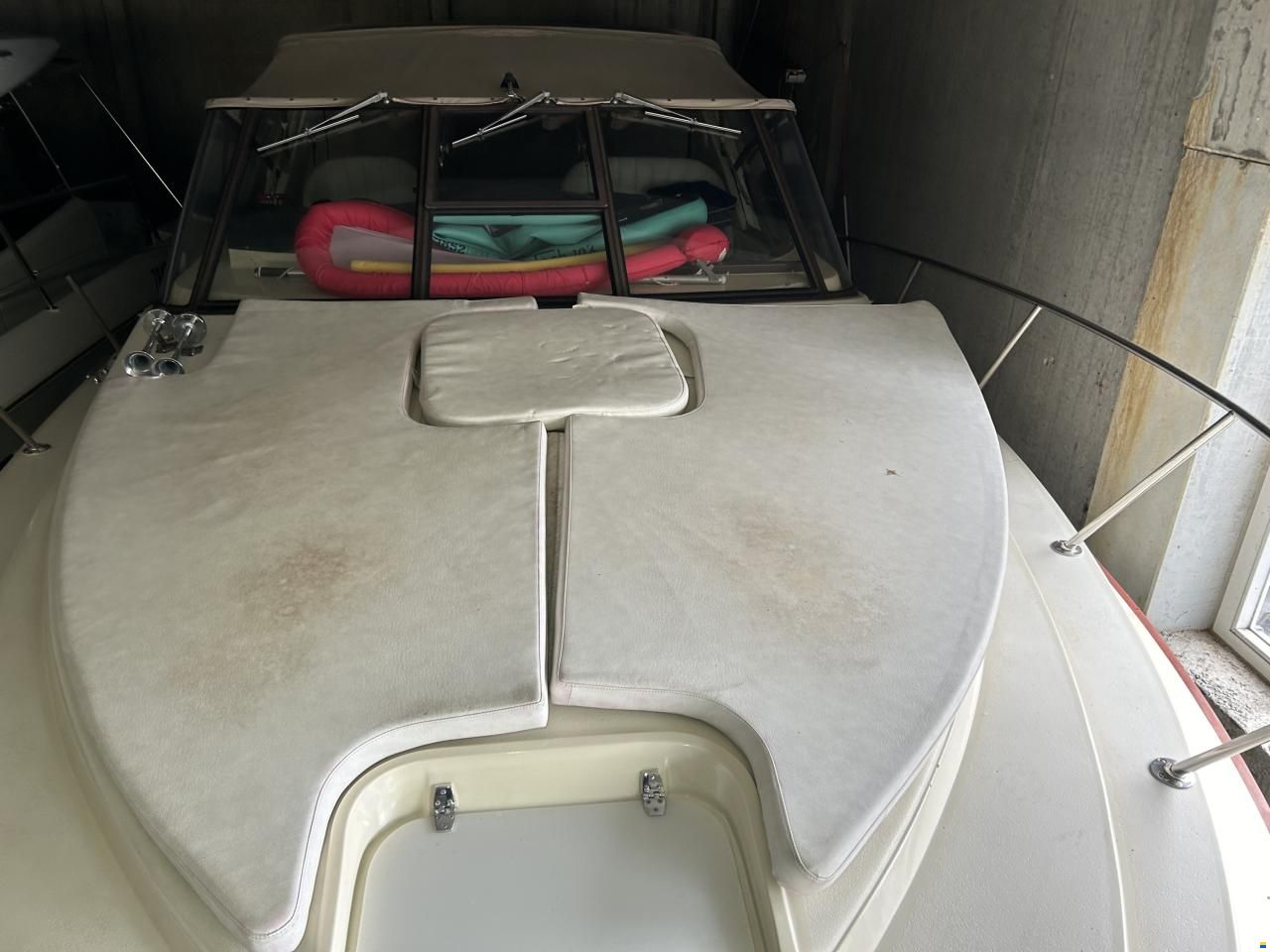 Trojan 9 M Quater Berth Express