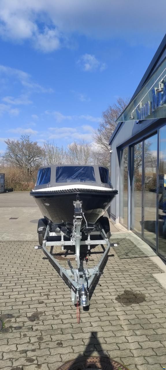Corsiva 500 Tender