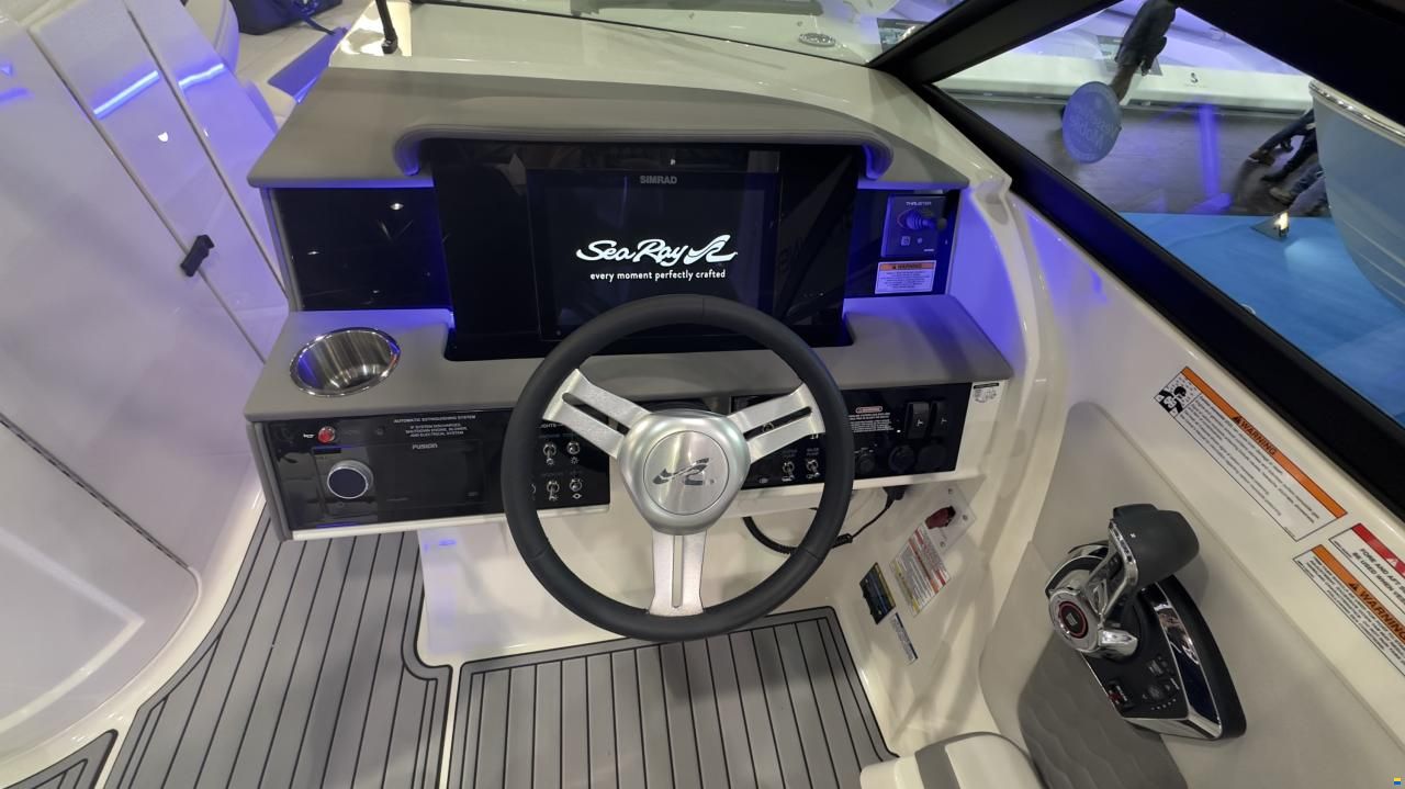 Sea Ray SDXE 290 (NEU auf Bestellung)