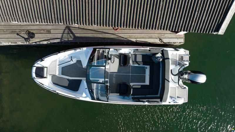 Yamarin Cross 62 VMAX