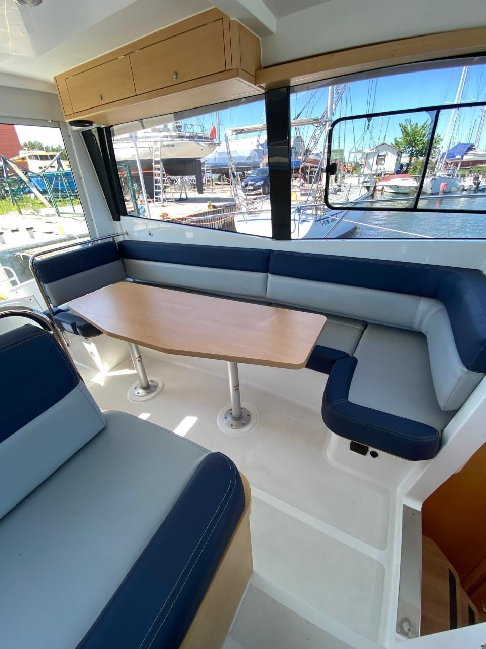 Delphia 989 Platinum Flybridge