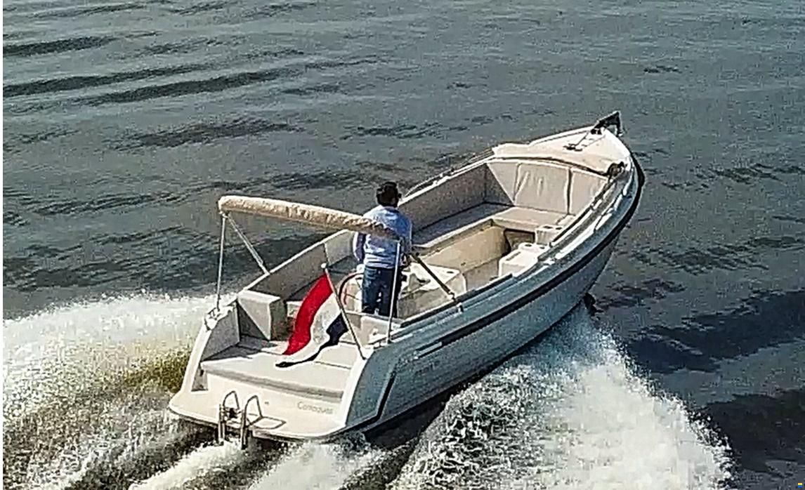 Interboat Intender 820 Sloep