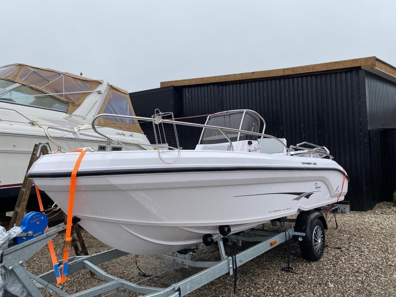Ranieri Voyager 18S