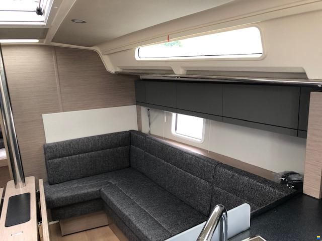 Hanse 388