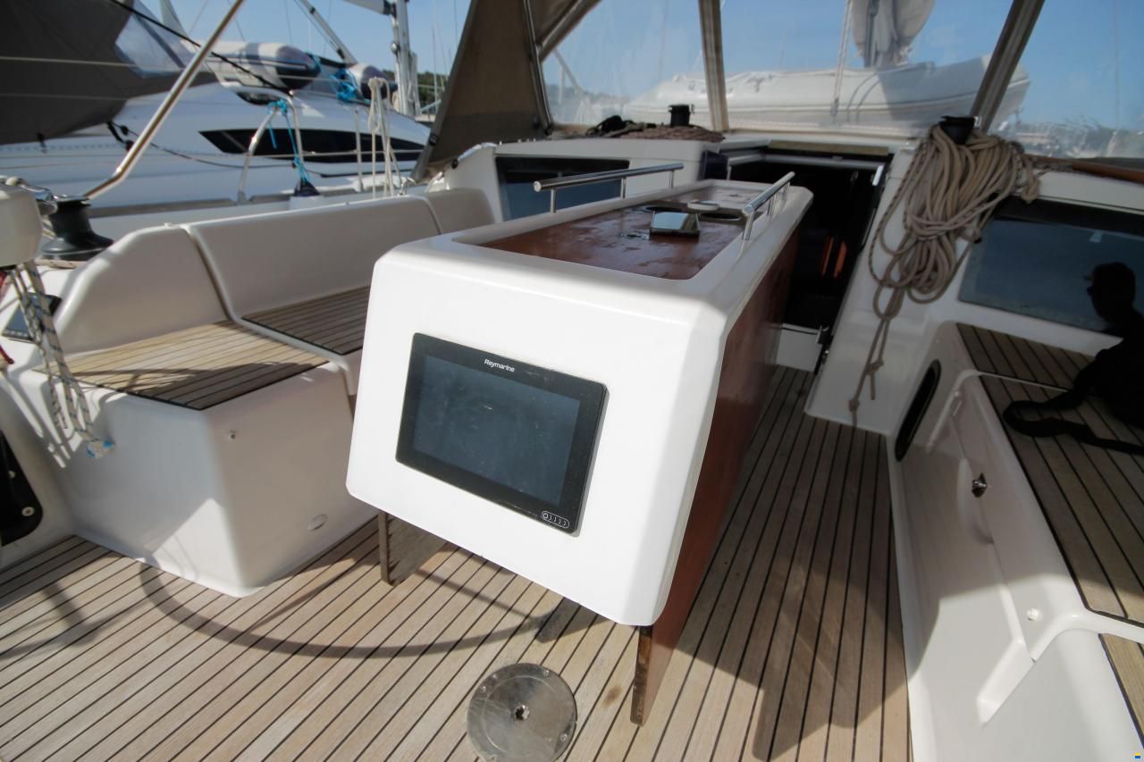Dufour 390 Grand Large