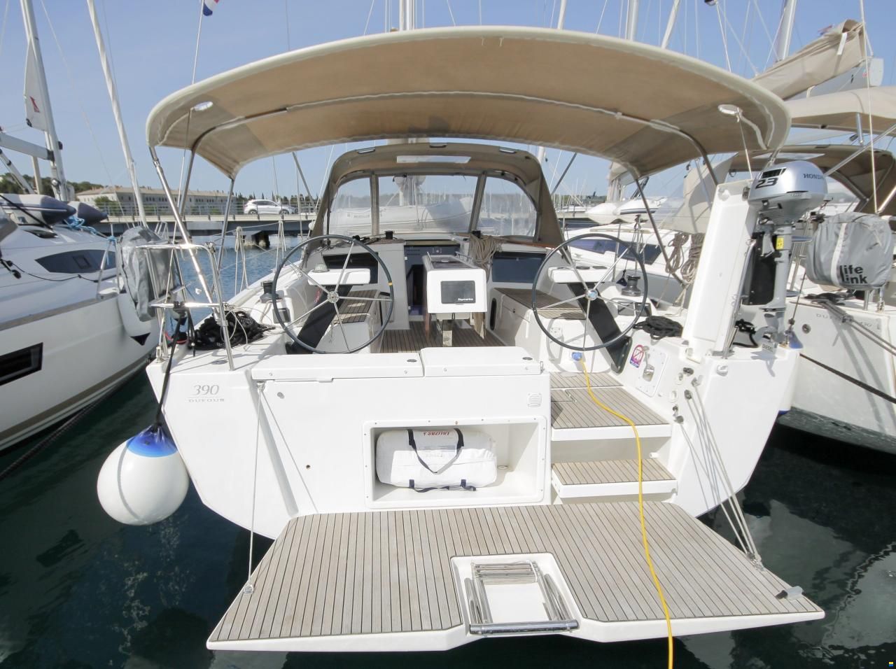 Dufour 390 Grand Large