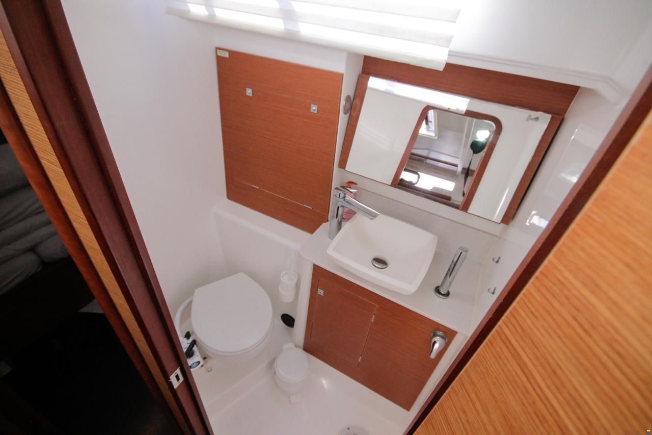 Dufour 390 Grand Large