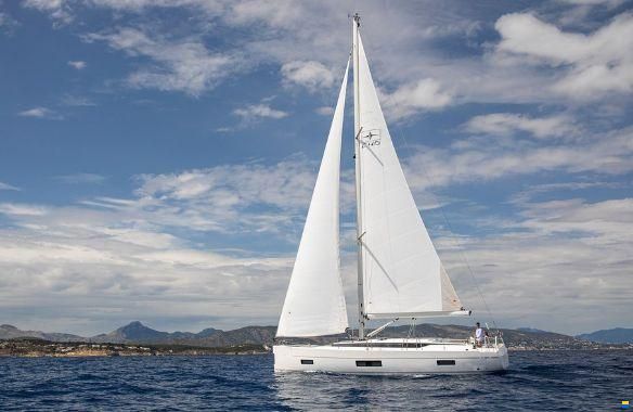 Bavaria C45 Holiday