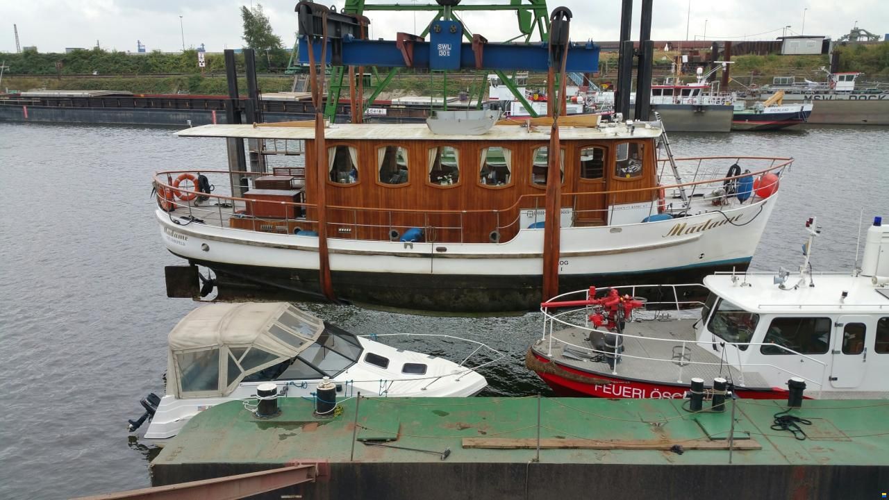 MUIDEN Classic Motoryacht