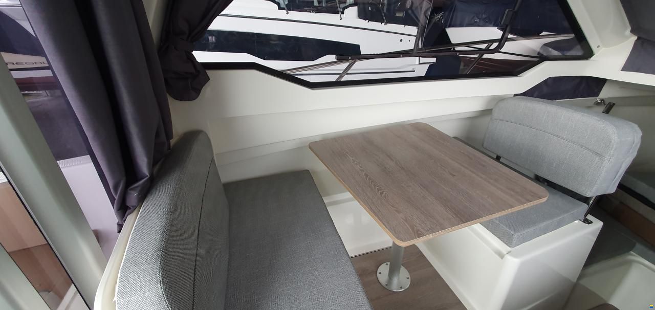 Quicksilver Activ 675 Weekend