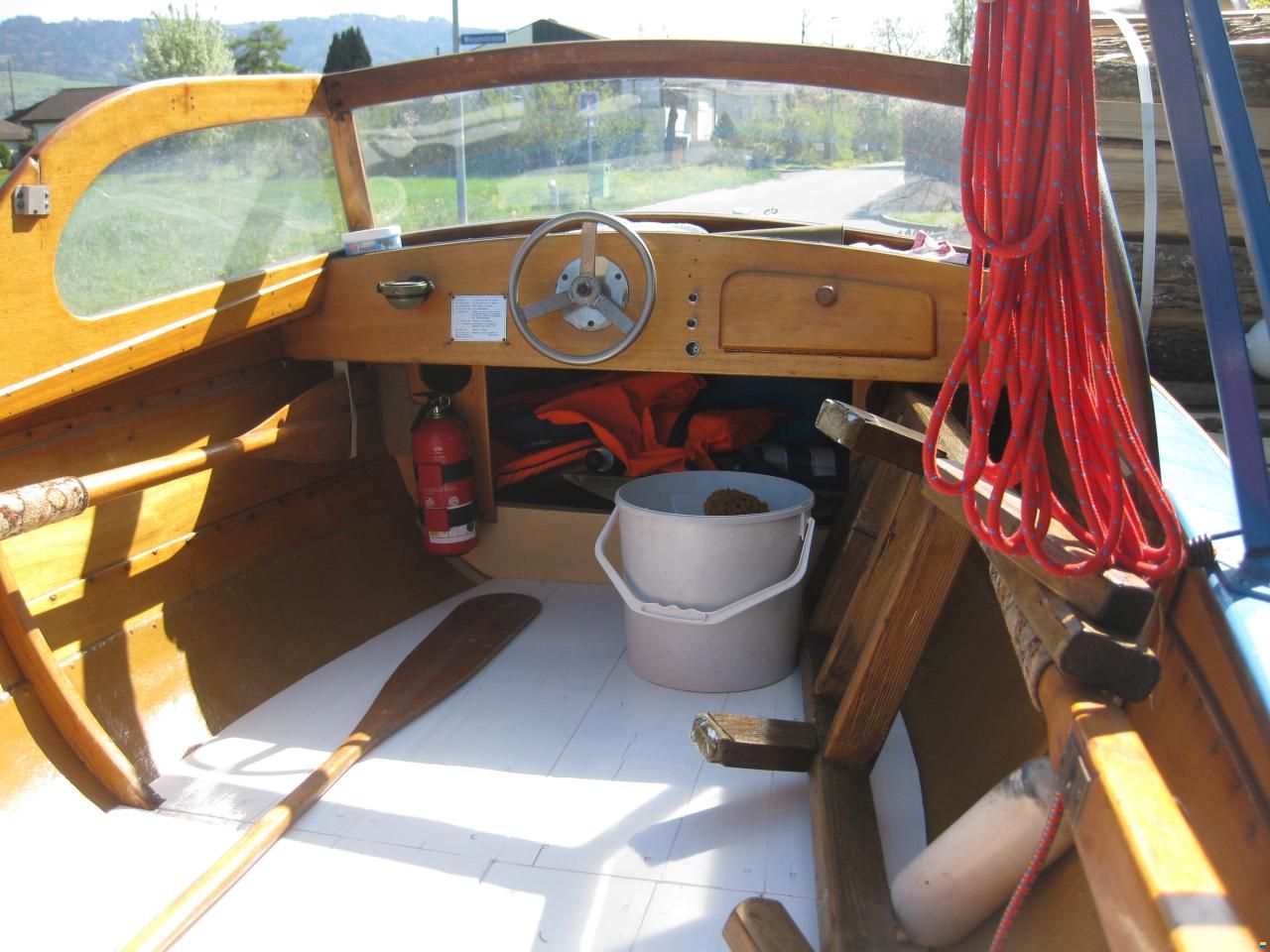 Steiner Werft Motorschiff und Ruderboot GRATIS