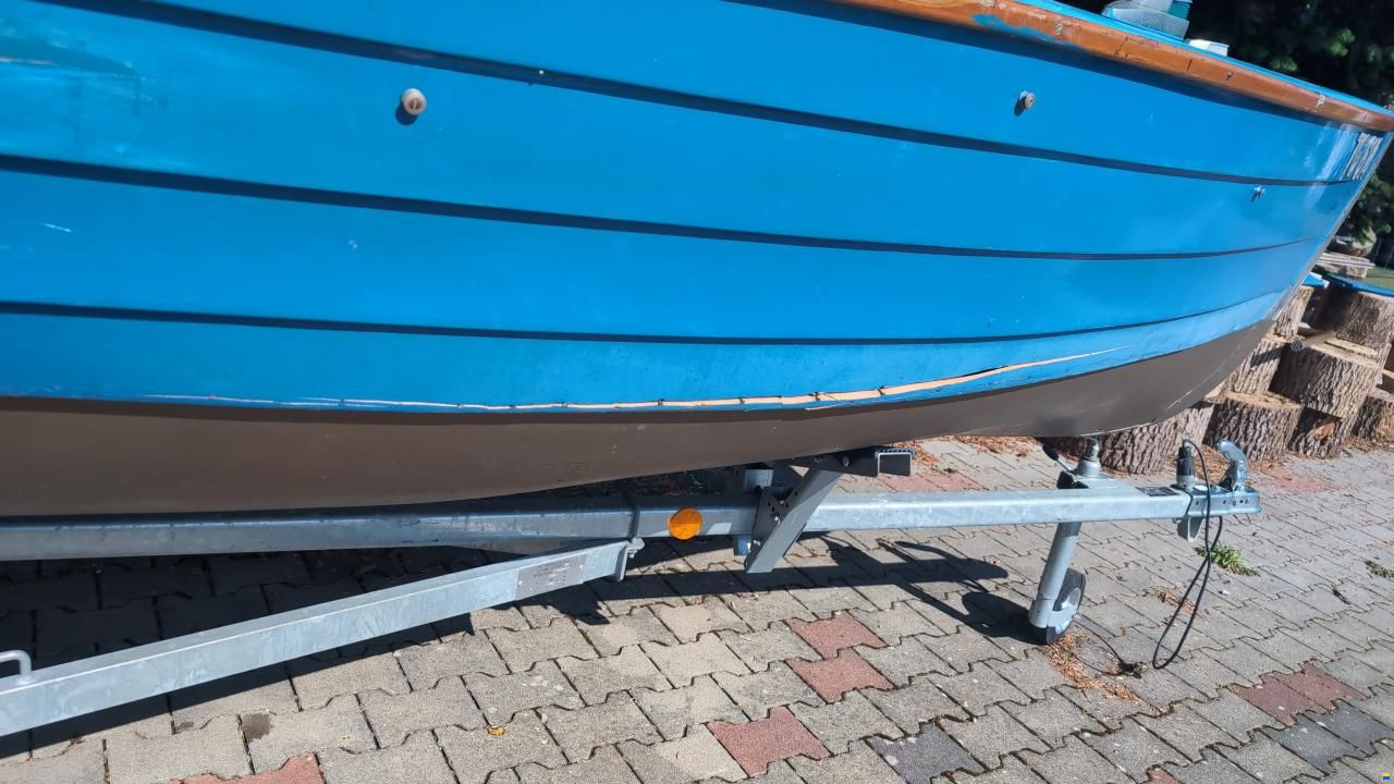 Steiner Werft Motorschiff und Ruderboot GRATIS