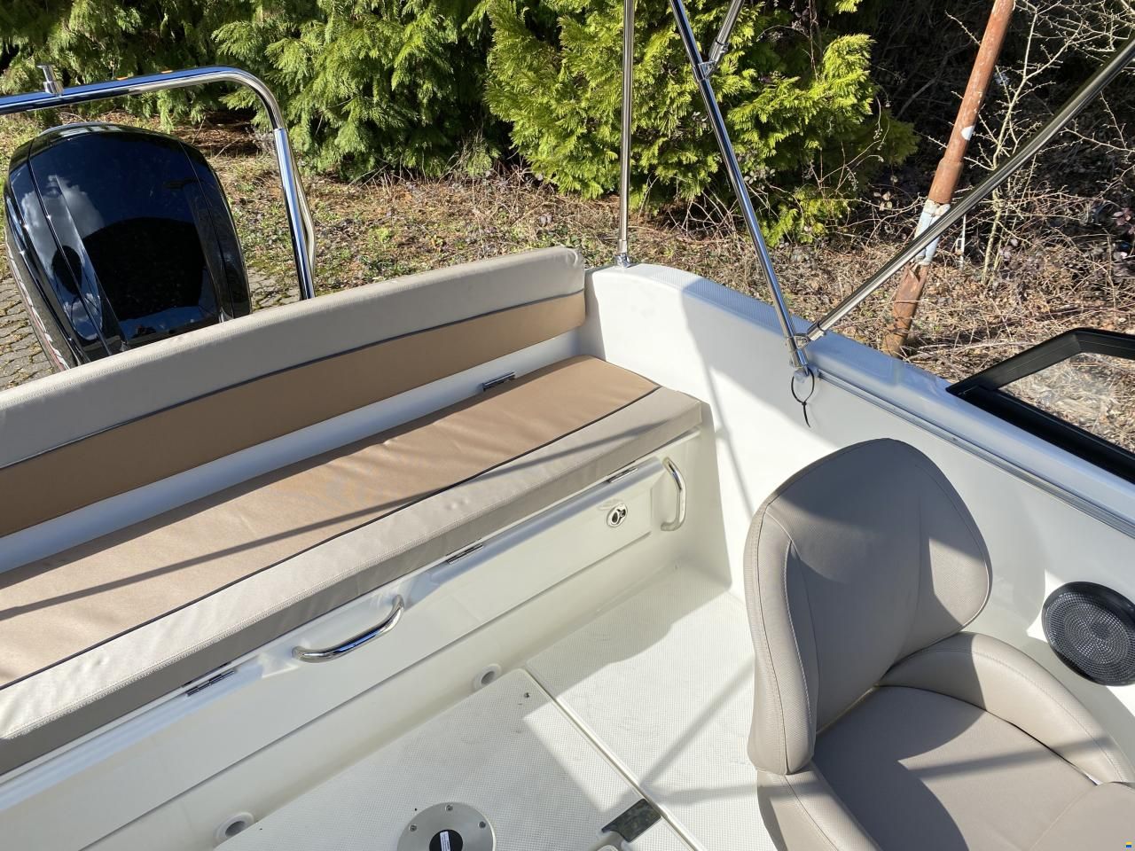 Quicksilver Activ 555 Bowrider