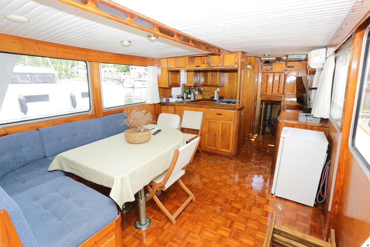 Lund Alaskan 46