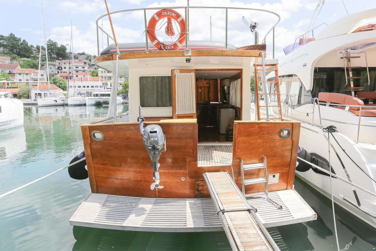 Lund Alaskan 46
