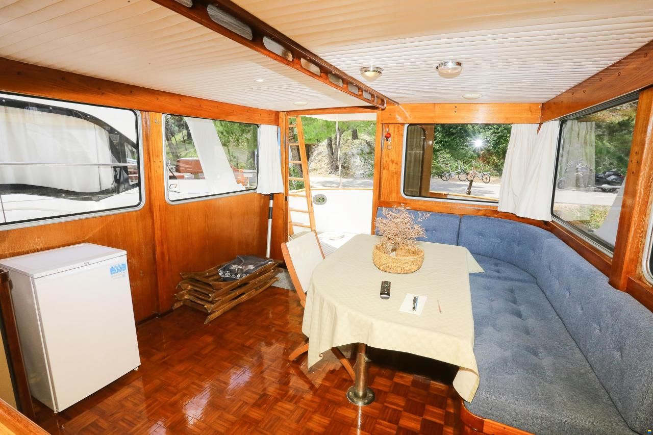 Lund Alaskan 46