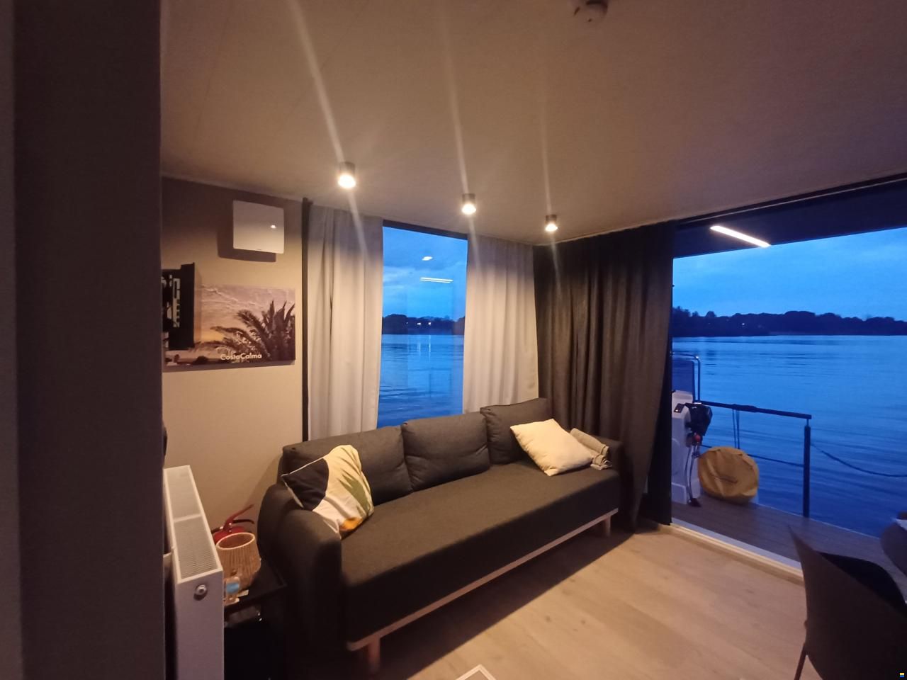 LakeLife family/rental Houseboat