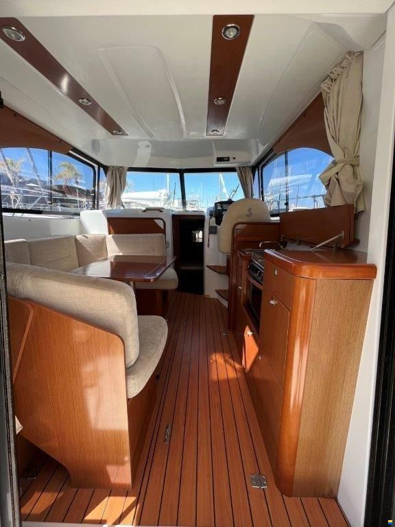 Beneteau Antares 30