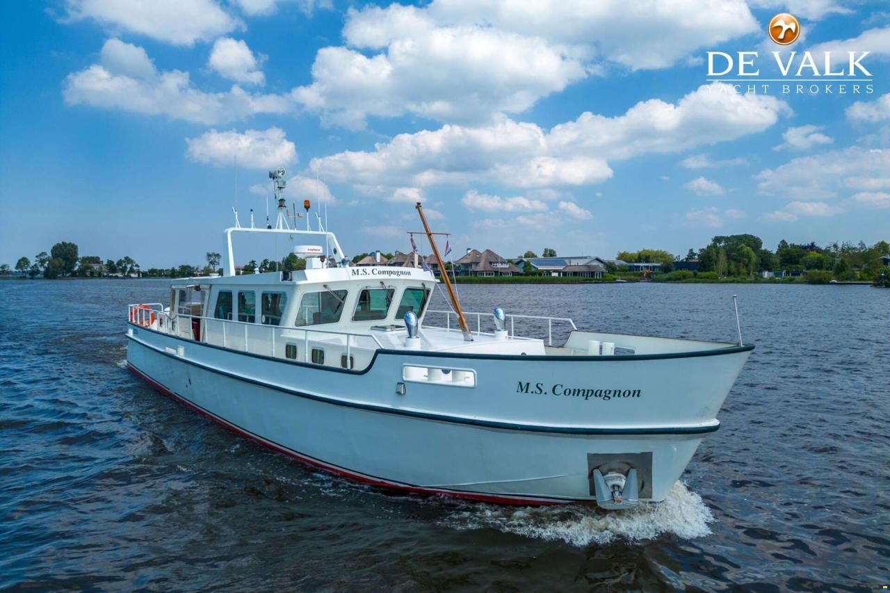 Houseboat MS COMPAGNON