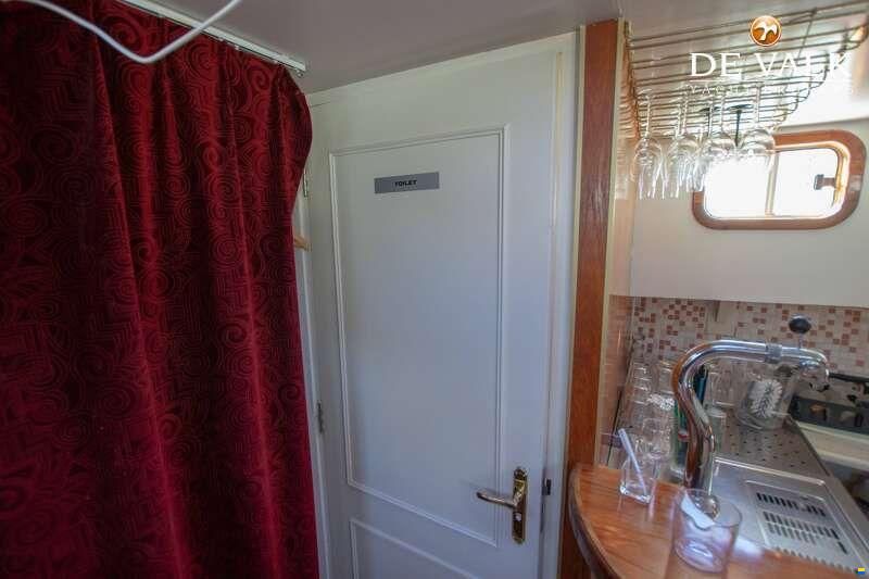 Houseboat MS COMPAGNON