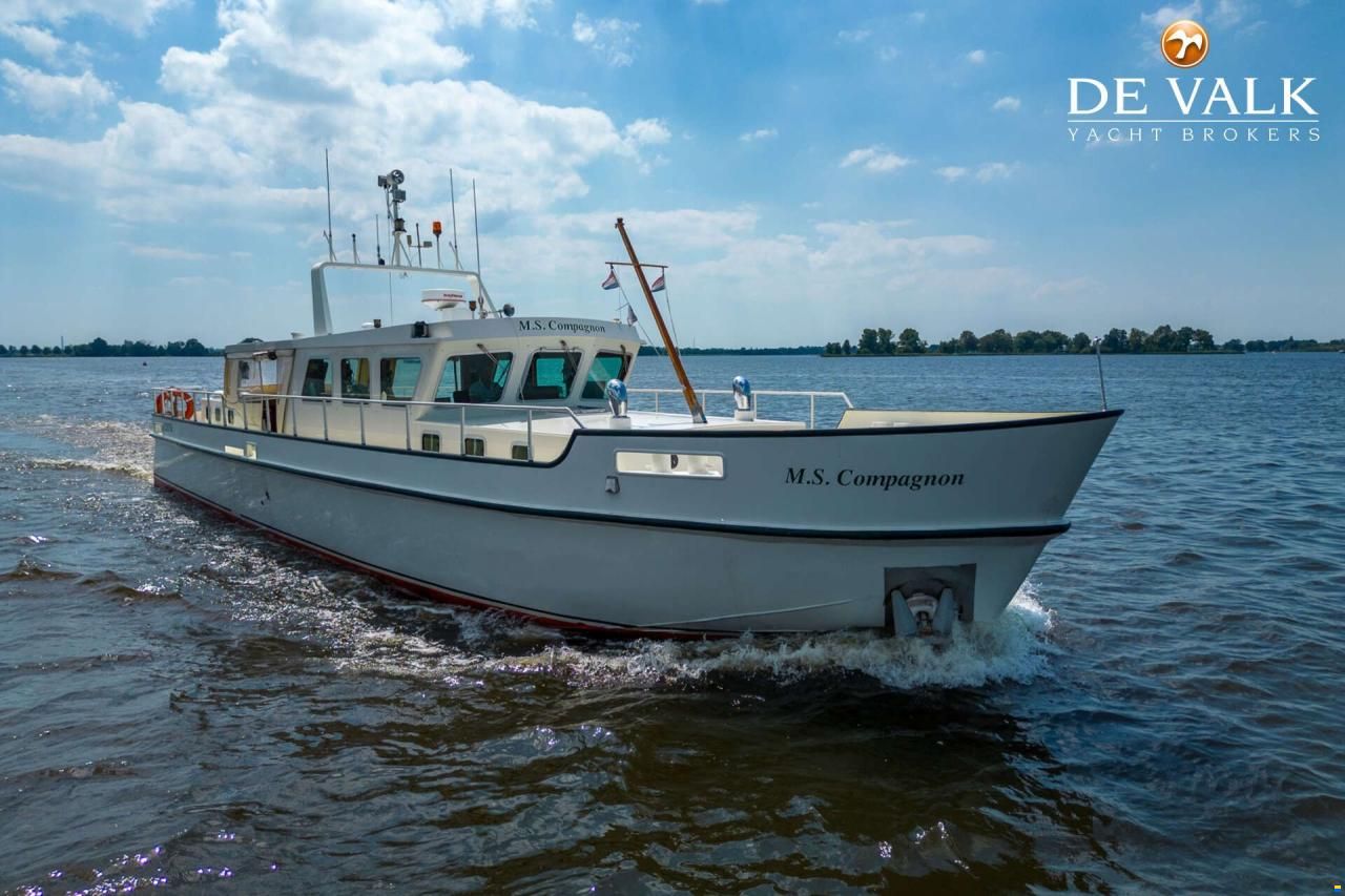 Houseboat MS COMPAGNON