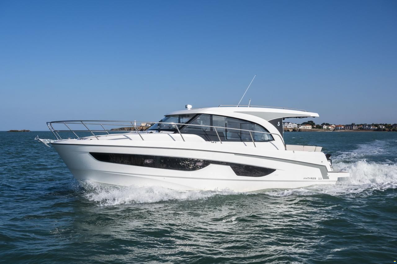 Beneteau Antares 11 Coupe