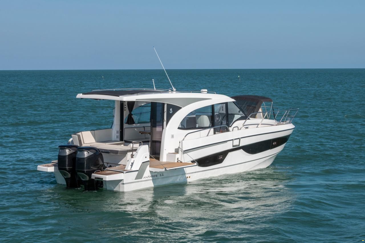 Beneteau Antares 11 Coupe