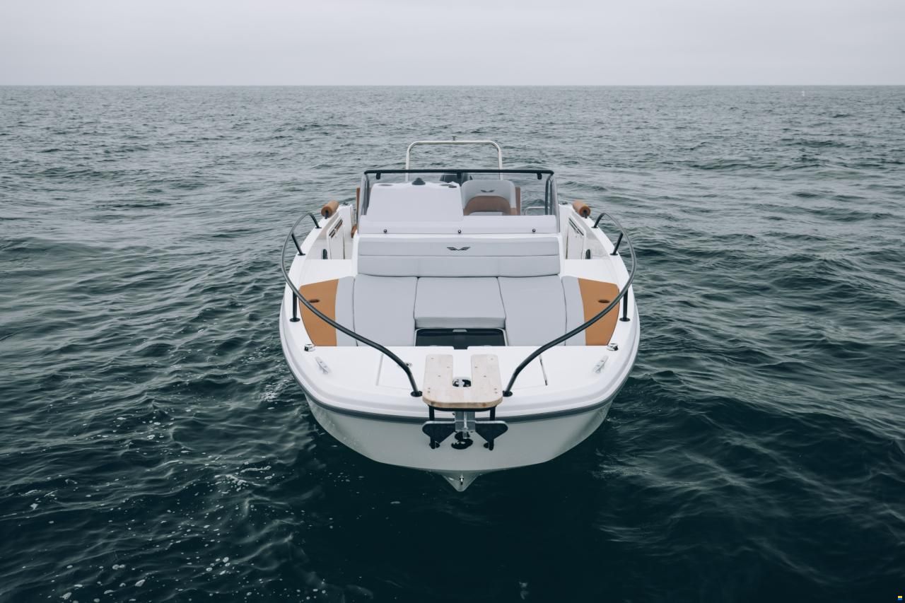 Beneteau Flyer 7 SUNdeck