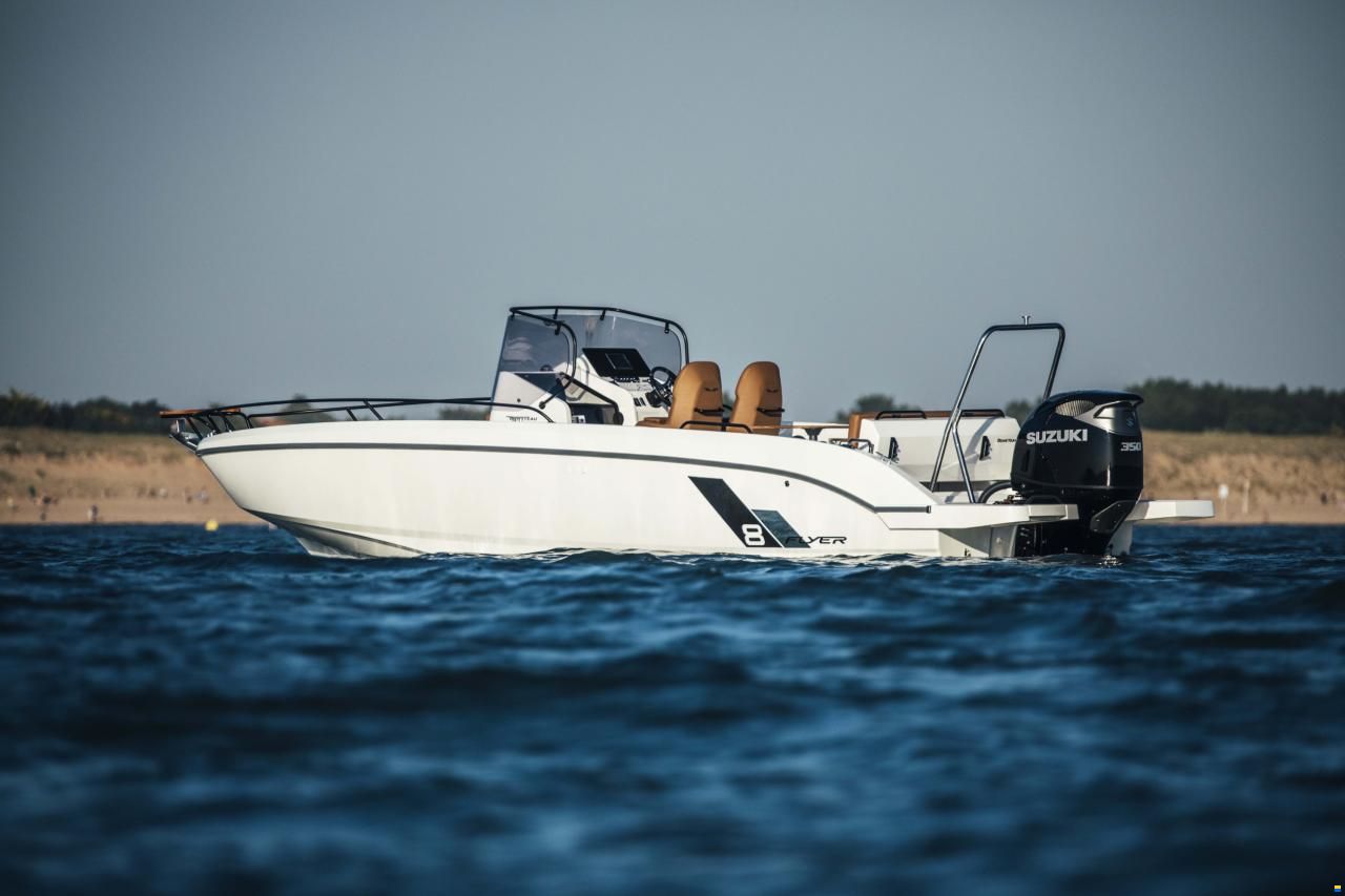 Beneteau Flyer 8 SPACEdeck v2