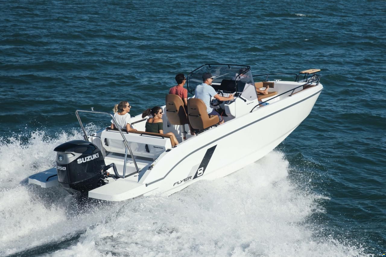 Beneteau Flyer 8 SPACEdeck v2