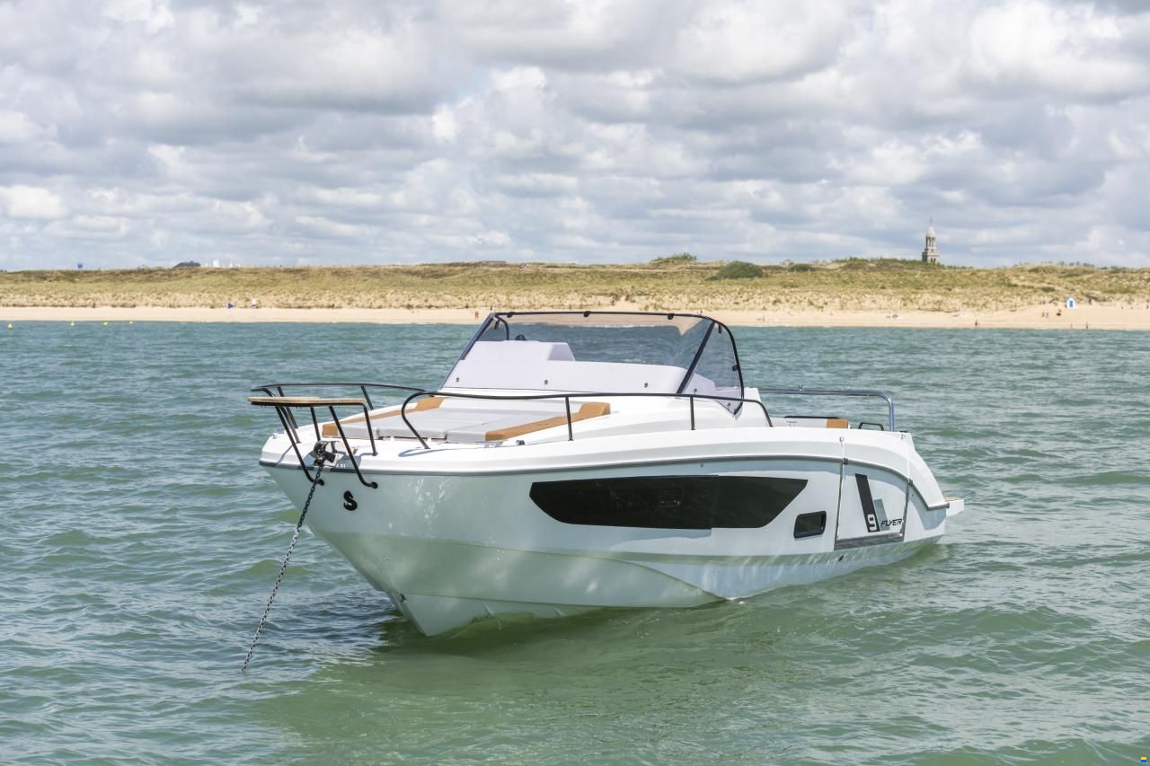 Beneteau Flyer 9 SUNdeck