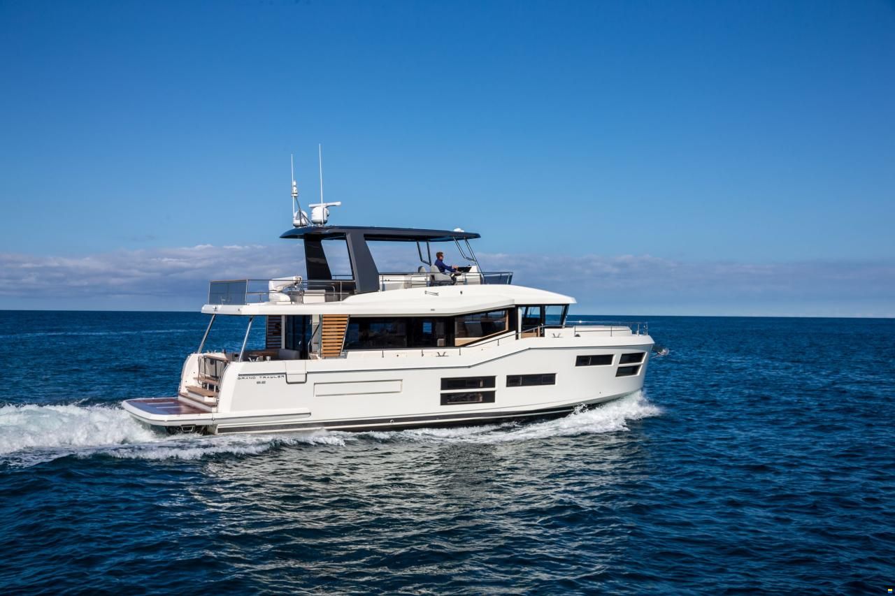 Beneteau Grand Trawler 62