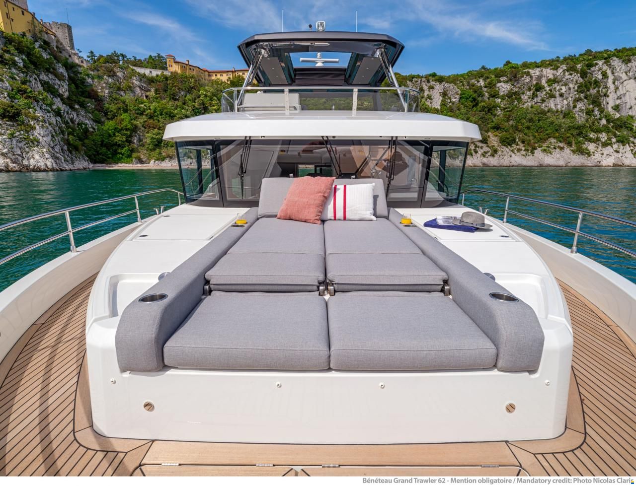 Beneteau Grand Trawler 62