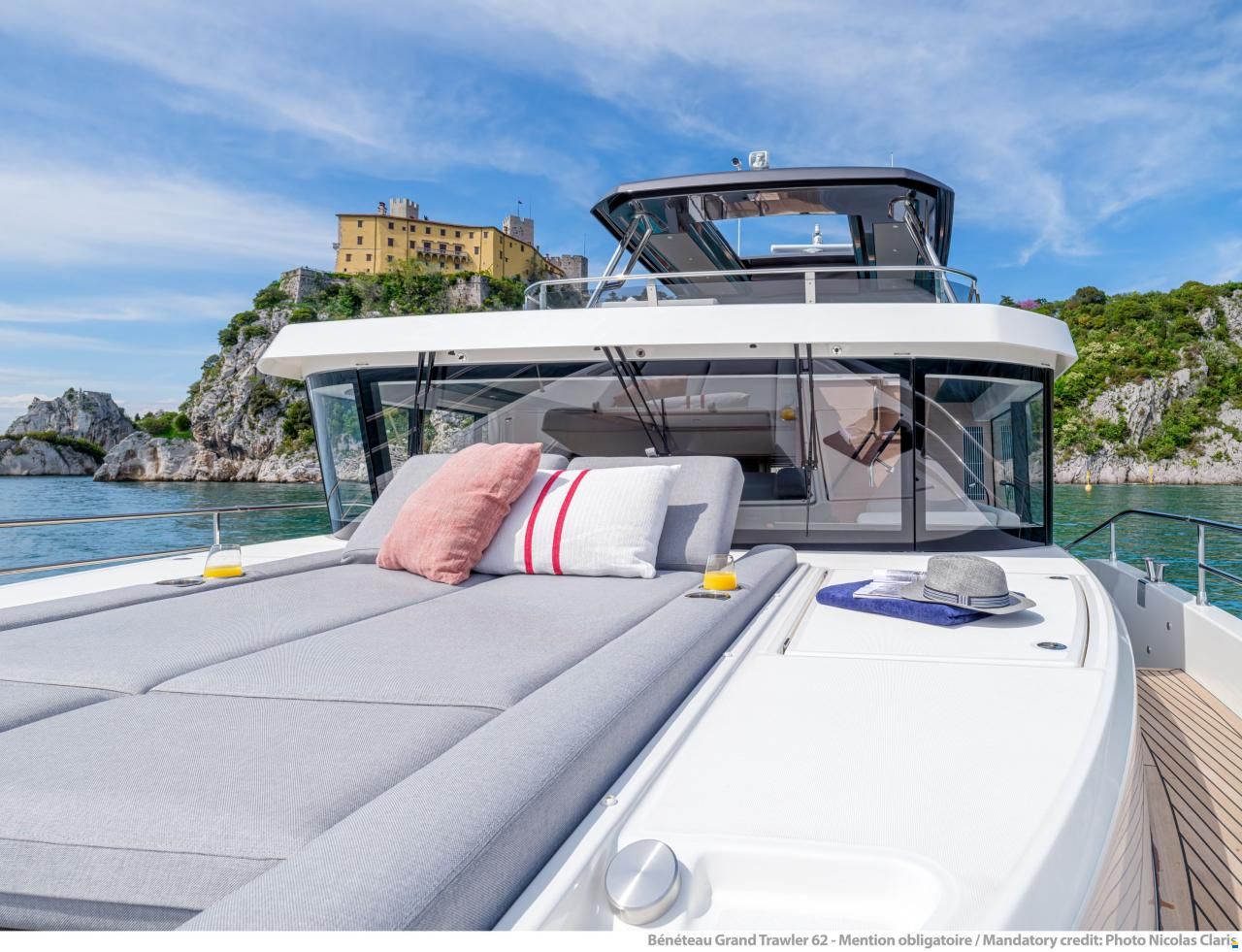 Beneteau Grand Trawler 62