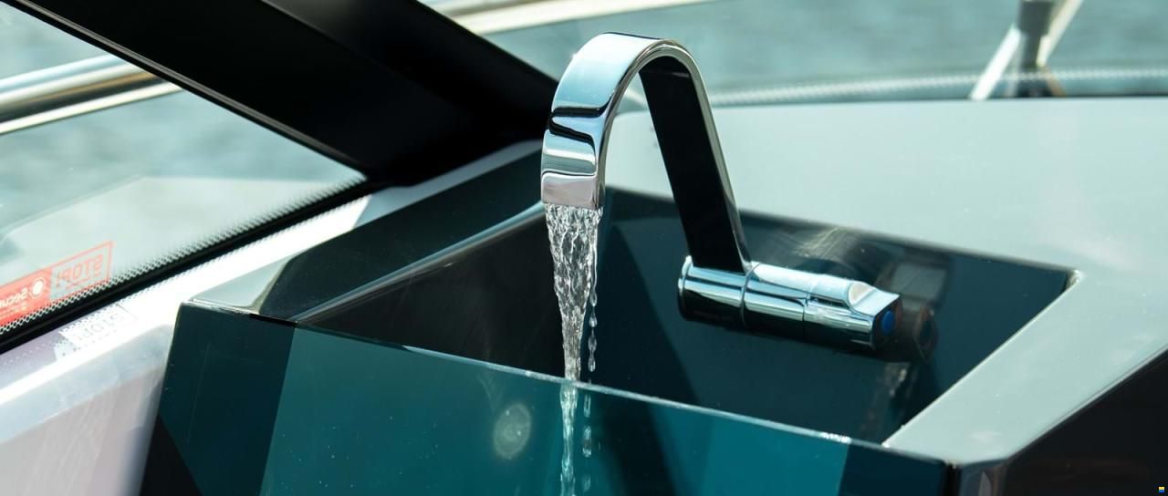 Nordkapp Noblesse 660