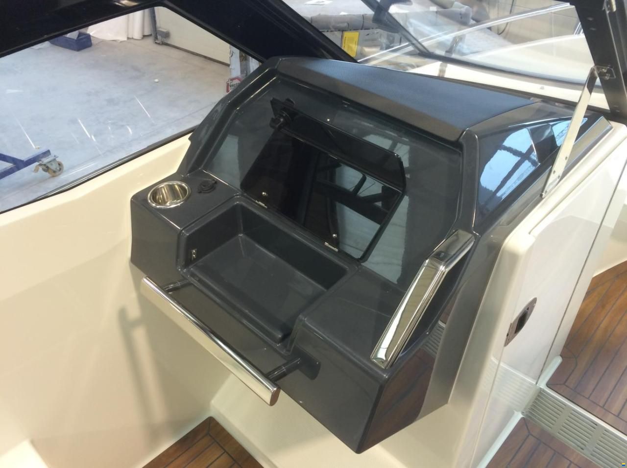 Parker 630 Bow Rider