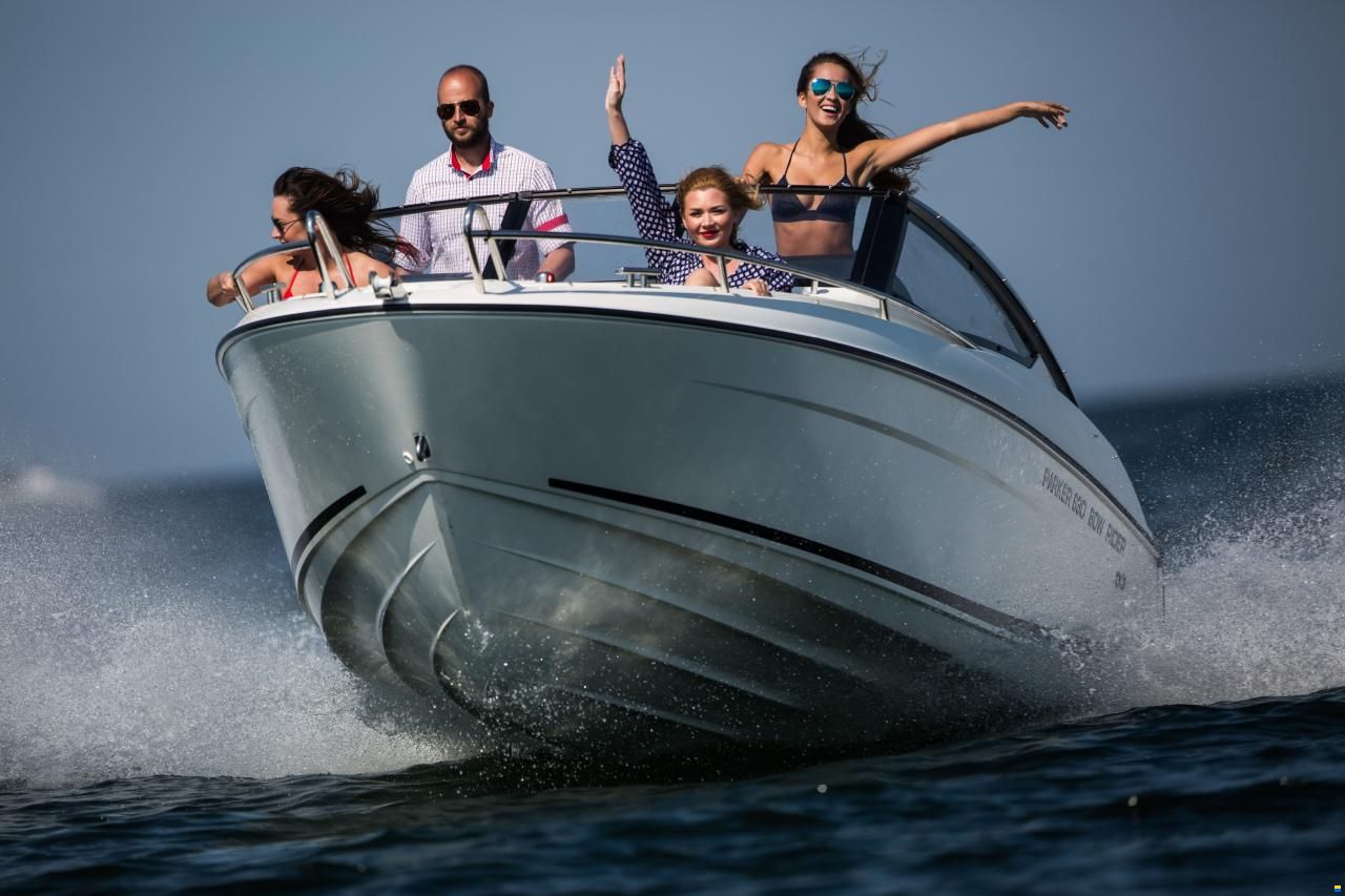 Parker 630 Bow Rider