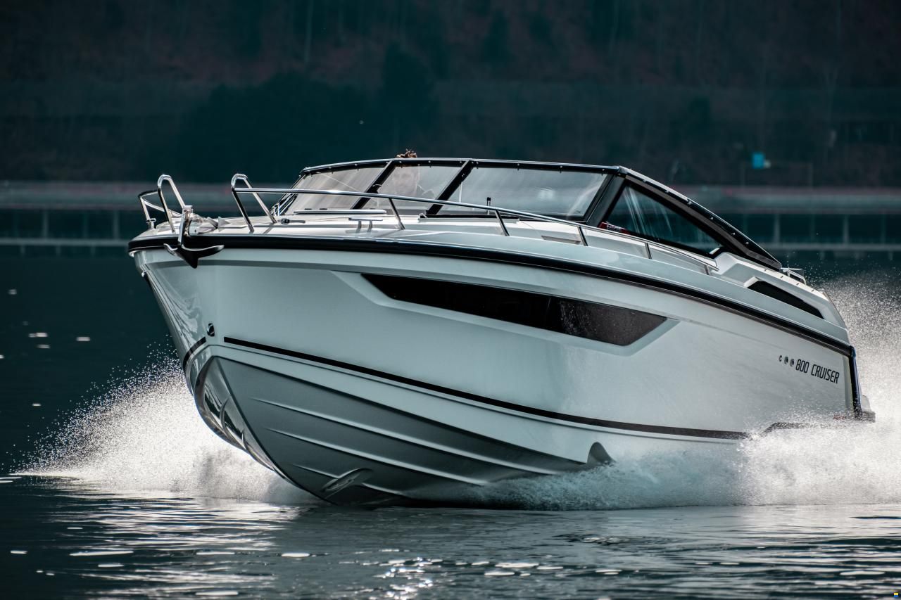 Parker 800 Cruiser