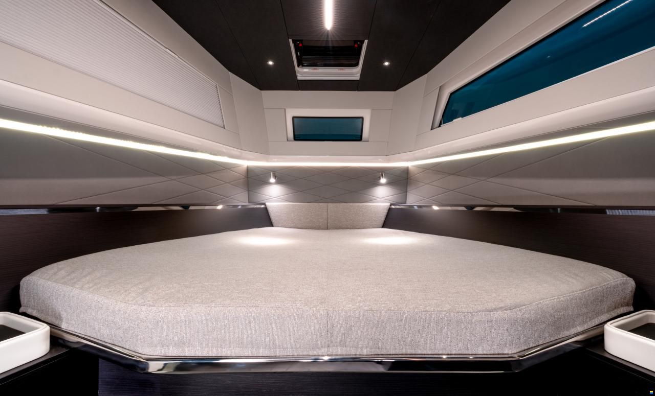 Windy SR 44 Blackhawk