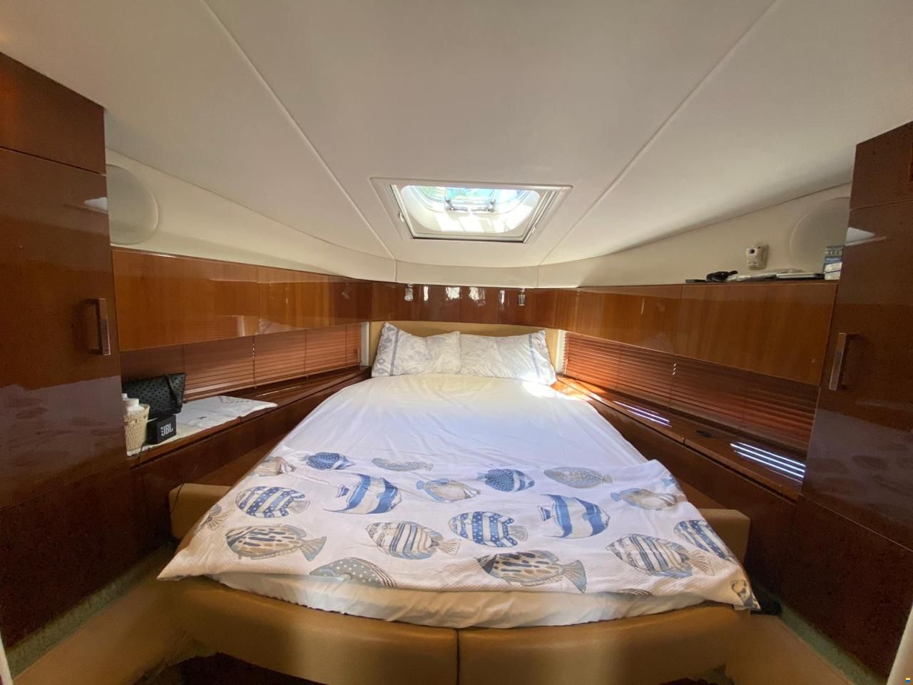 Sea Ray Sundancer 475