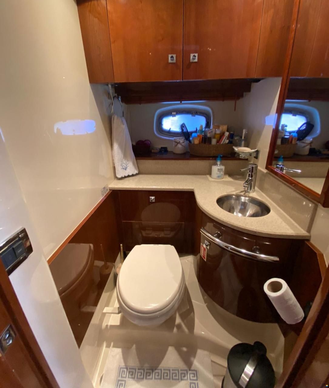 Sea Ray Sundancer 475